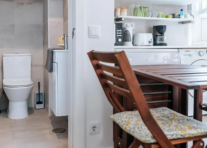 Center Arroios Flat 5 شقة