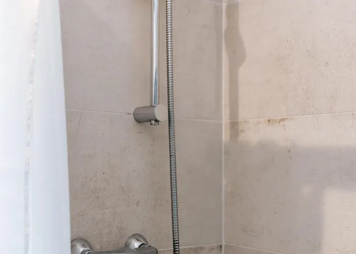 Apartamento Center Arroios Flat 5 *