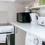 Center Arroios Flat 5 *